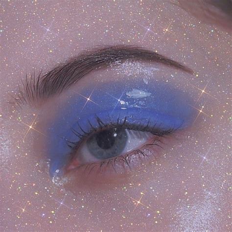 Aug 14, 2020 · periwinkle. Edit: Bluedaisyy | Light blue aesthetic, Blue aesthetic ...