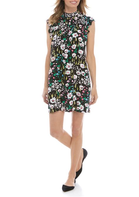 Crown And Ivy™ Petite Short Sleeve Smocked Yoke Printed Dress Print