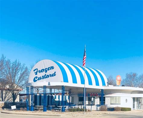 Igloo Frozen Custard In Lafayette Indiana Is A Retro Custard Stand