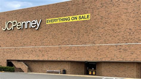 Jcpenney At Monmouth Mall In Eatontown Nj Expected To Close