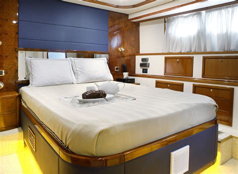 Dream B Double Cabin Luxury Yacht Browser By Charterworld