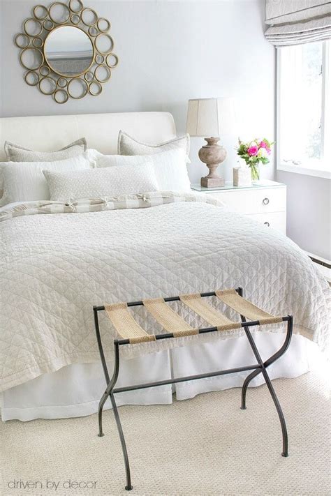 17 Dreamy Guest Bedroom Ideas That Will Make You The Best Host Guest