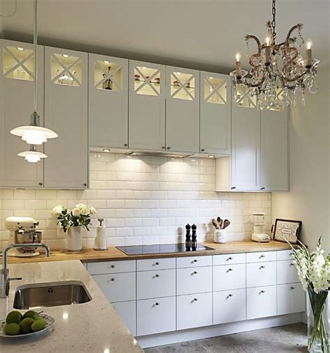 Discover the best designs for 2021 and get inspired for your next remodel! 22 Awesome Traditional Kitchen Lighting Ideas