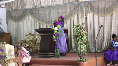 Stained glass decoration of ceiling in armenian church in lviv. Decoration Eglise Evangelique - Things Decor Ideas