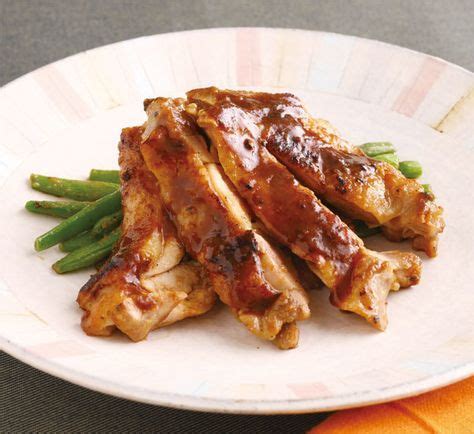 Dans la cuisine japonaise, l'umami peut provenir d'ingrédients comme la sauce de soja, la bonite (morceaux de thon séché et fermenté) ou le miso, fabriqué à partir de soja fermenté. Poulet teriyaki au miso | Recette (avec images) | Poulet ...