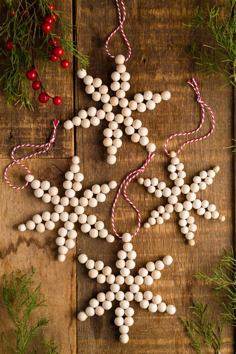 How to Make Wood Bead Christmas Ornaments - Kippi at Home