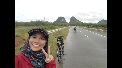 During our around the world bicycle bike tour found a great place to rest in asia. Folding Bike Touring Malaysia - Perlis #gadiscyclist - YouTube