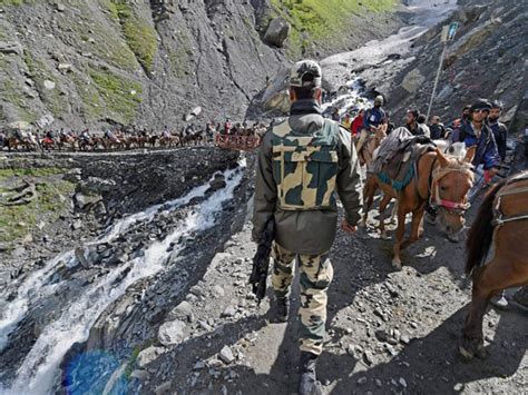 Amarnath Yatra Resumes From Pahalgam Route Oneindia News