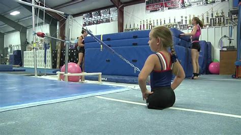 8 y o gymnast born without legs scores a perfect 10 in overcoming obstacles video ruptly