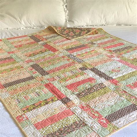 This Jelly Roll Friendly Quilt Is Super Easy To Make Quilting Digest