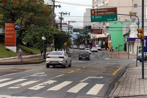 Revitalização Asfáltica Interdita Trecho Da Rua São Paulo No Centro De Blumenau