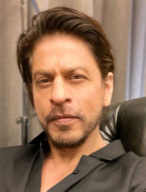 Shah Rukh Khan Gets Nostalgic After Us Navy Members Sing ‘yeh Jo Des