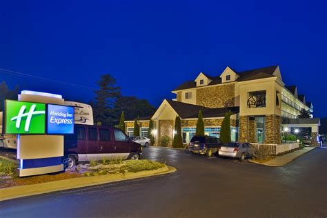 Holiday Inn Express Mackinaw City An Ihg Hotel Updated 2021 Motel