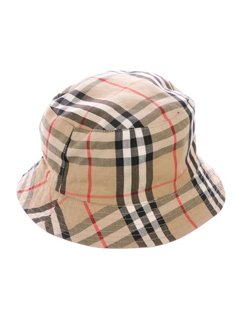 Burberry Reversible Check Bucket Hat Accessories Bur80713 The