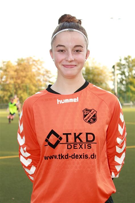 D'un terrien en détresse grégory lemarchal. Lara Heidemeyer darf bald für den DFB ran