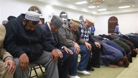 Open Mosque Day Muslims Host Ramadan Event Iftar Dinner