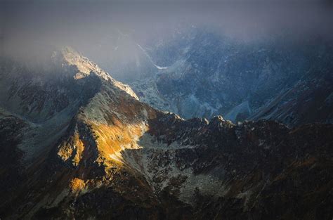 Nature Photography Landscape Snowy Peak Mist Mountains Sunrise