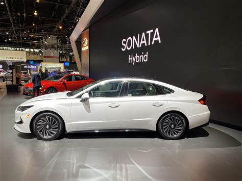 Check spelling or type a new query. 2020 Hyundai Sonata Hybrid Returns 52 MPG, Has Ugly Wheels ...