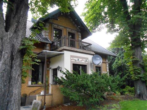 Das einfamilienhaus wurd 1998 gebaut, hat einen großen keller (höhe des kellers 2,95 m) der früher backstube war, klimaanl. Haus Kaufen Von Privat Region Hannover | Mariam Mzhavanadze
