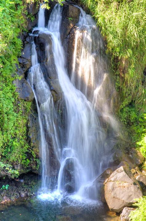 Big Island Waterfalls Hawaiian Waterfall Big Island Yahoo Images