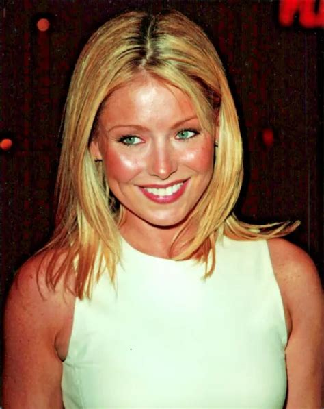 Kelly Ripa Candid Photo 8x10 Pin Up Event Tv Host Red Carpet P33c 12