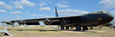 Monogram 172 B 52d Stratofortress In The Museum Finescale Modeler