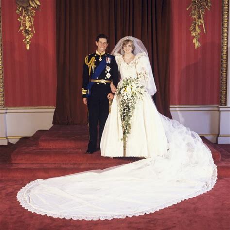 A Look Back On Princess Diana And Prince Charles Legendary Wedding Huffpost