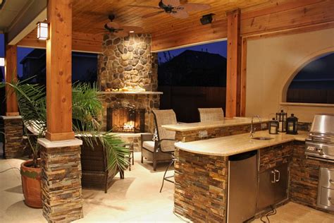 Awesome 20 Outdoor Kitchen Ideas With Hot Tub Home Decorations Ideas
