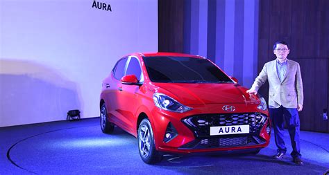 Hyundai Unveils Aura Compact Sedan Drive Media Reviews