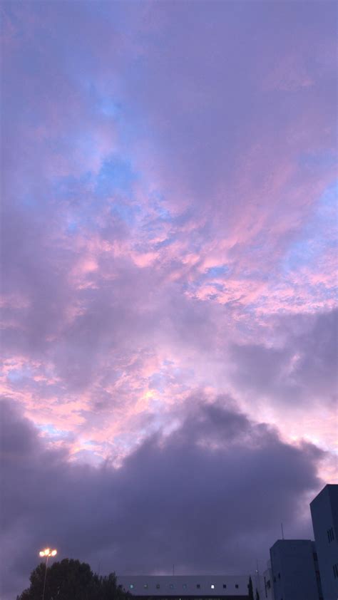 Pin By Michele Maciel On Wallpapers Sky Aesthetic Lilac Sky