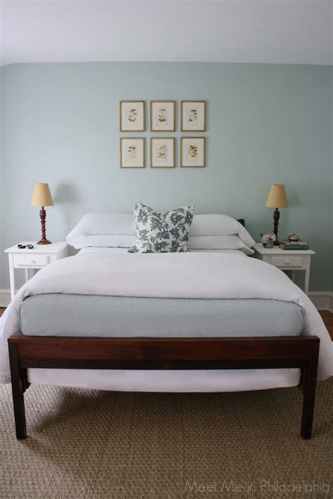 Similar to most rooms, when choosing a bedroom color, we want to think about what feeling this room hopes to for those who prefer a blank canvas, dover white sw 6385 is a longstanding popular white. Benjamin Moore Palladian Blue is one of the most popular ...
