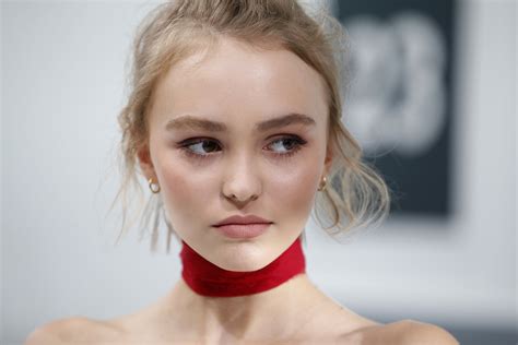 Lily Rose Depp Speaks Out About Sexuality After Her Lgbtq Campaign In