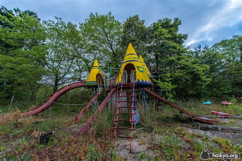 Fuckyeah Abandonedplaces Abandoned Amusement Parks Abandoned Places Lake Shawnee Amusement Park