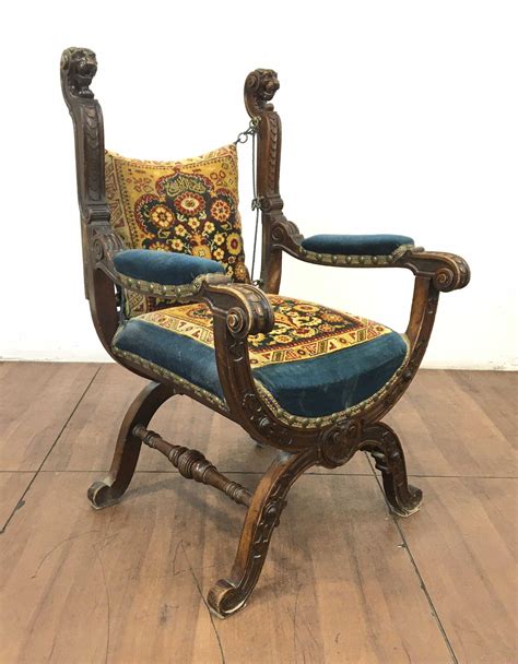 Lot Antique C1700 French Renaissance Walnut Dante Chair