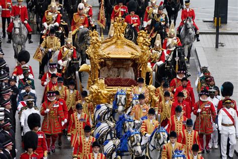 King Crowned In Uks Biggest Ceremonial Event For Seven Decades