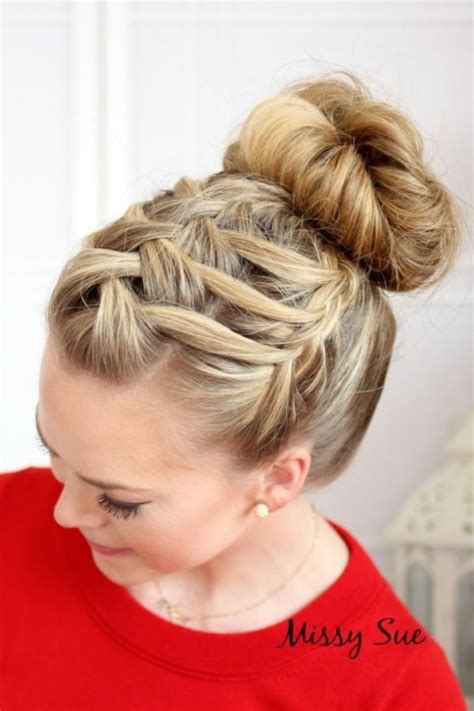 Get a fresh look in just a couple of minutes and you will get to your first class looking fabulous. 42 Quick and Easy Hairstyles for School Girls