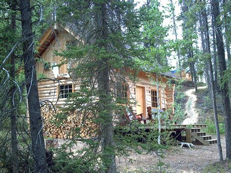 Log Cabin Rental In The Yukon At Otter Island Or Pilot Mountain