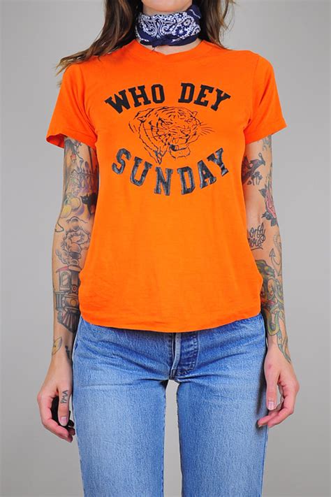 The Best Vintage T Shirts On Etsy Right Now Stylecaster
