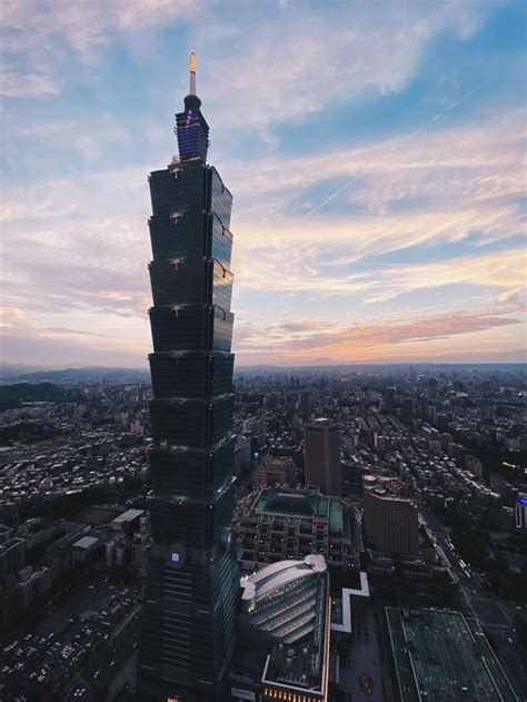 Sunset Sunday In Taipei Skyscraper Historic Buildings Building