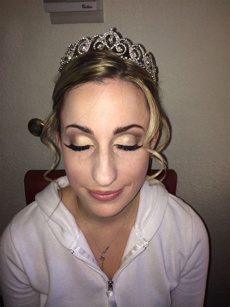 Airbrush Wedding Makeup Wedding Makeup Makeup Crown Jewelry