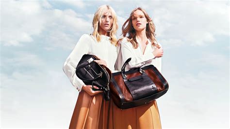 The Essentialist - Fashion Advertising Updated Daily ...