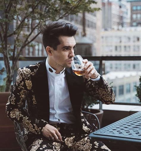 Brendon Urie Bio Profile Facts Age Height Wife Ideal Type Career