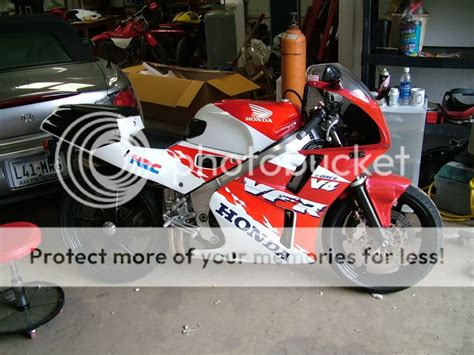 212 the excellent motorcycles of honda vfr 400