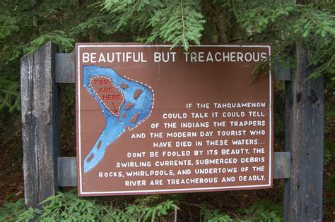 Warning Sign Tahquamenon Falls State Park Travel The Mitten