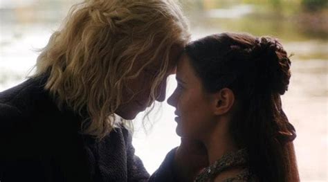 Game Of Thrones Director Talks About How They Shot The Jon Snow Daenerys Sex Scene Hindustan