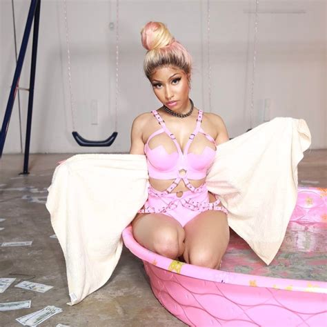 Nicki Minaj Fappeing Sexy Photos The Fappening