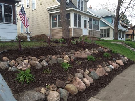 Rock Bed Retaining Wall I Did Great Way To Use Up Those Large Rocks On