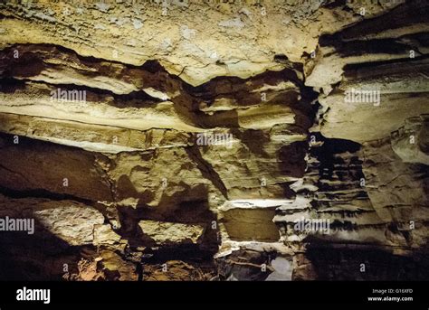 Mammoth Flint Ridge Cave System Hi Res Stock Photography And Images Alamy