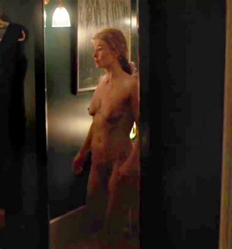 Rosamund Pike Fully Nude Scene 7 Pics Xhamster