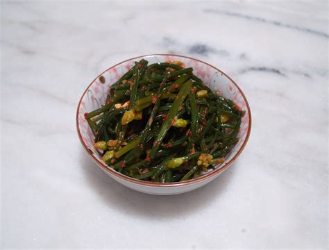 Buchu Kimchi 부추김치 Garlic Chives Kimchi Recipe Everybunny Eats